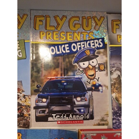 10 Fly Guy Stories in 5 Books Lot Level 2 Readers Tedd Arnold Scholastic - Picture 3 of 8